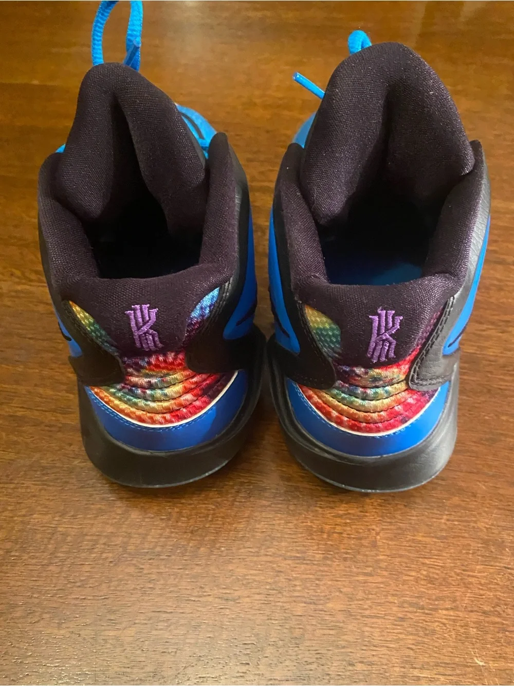 Nike Kyrie Youth 7Y Basketball Mid Top Sneakers Blue Black Orange DM3894-410
